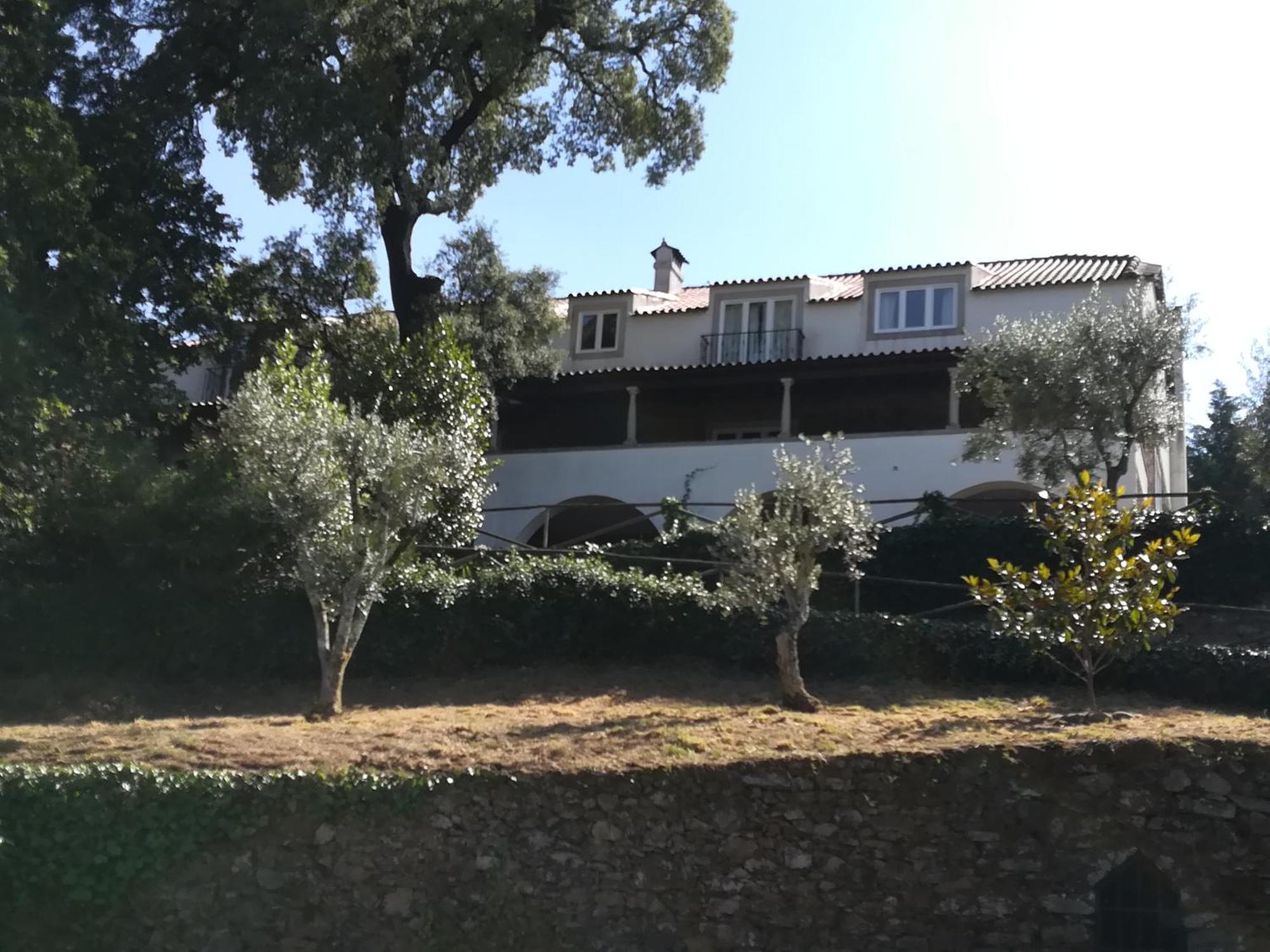 Casa Ribeira De Pera Villa Castanheira de Pera Luaran gambar