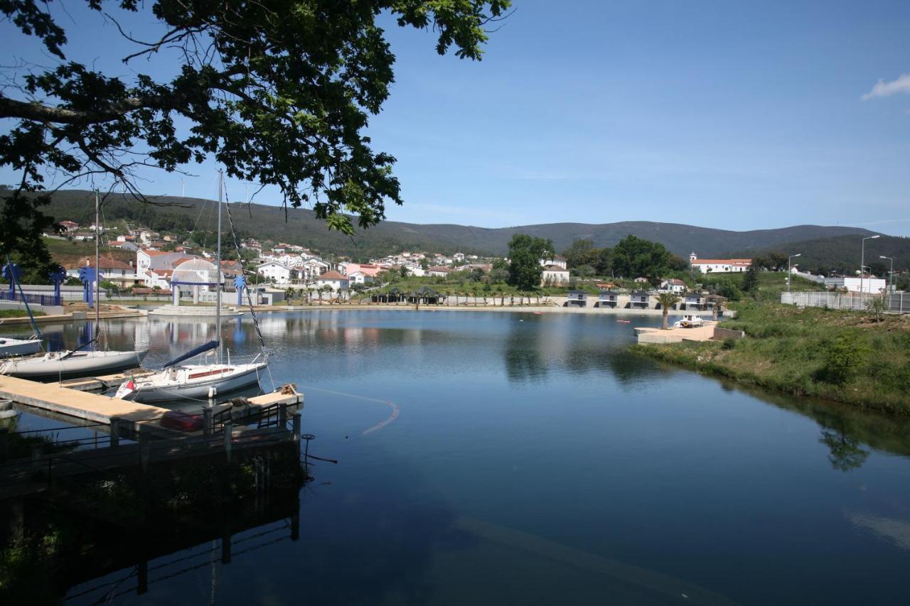 Casa Ribeira De Pera Villa Castanheira de Pera Luaran gambar